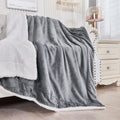 Double-Layer Arctic Fleece Blanket