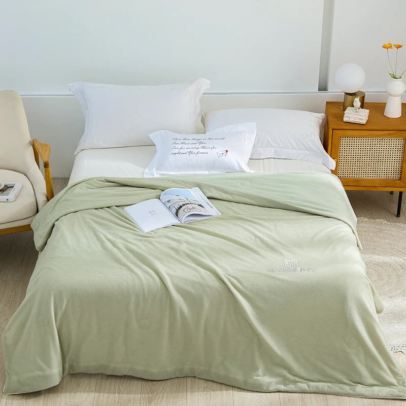 Grid Woven Cooling Blanket